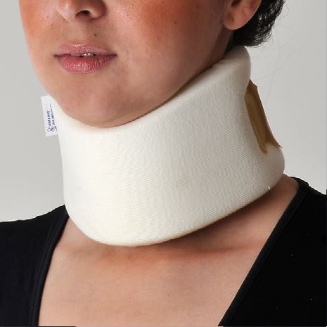 Collarin cervical color hueso talla chico Mca. Medipar